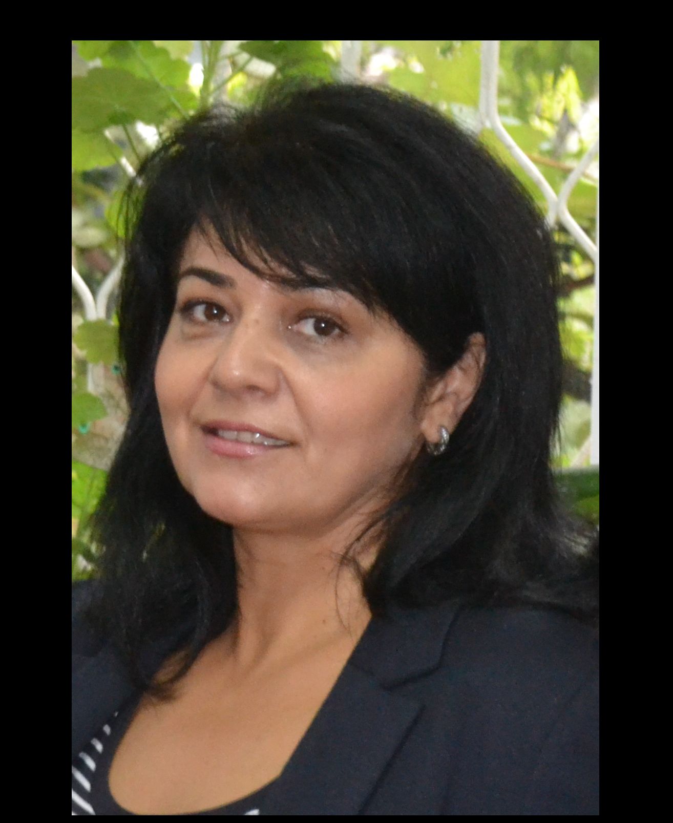 Dr Mariana Golumbeanu